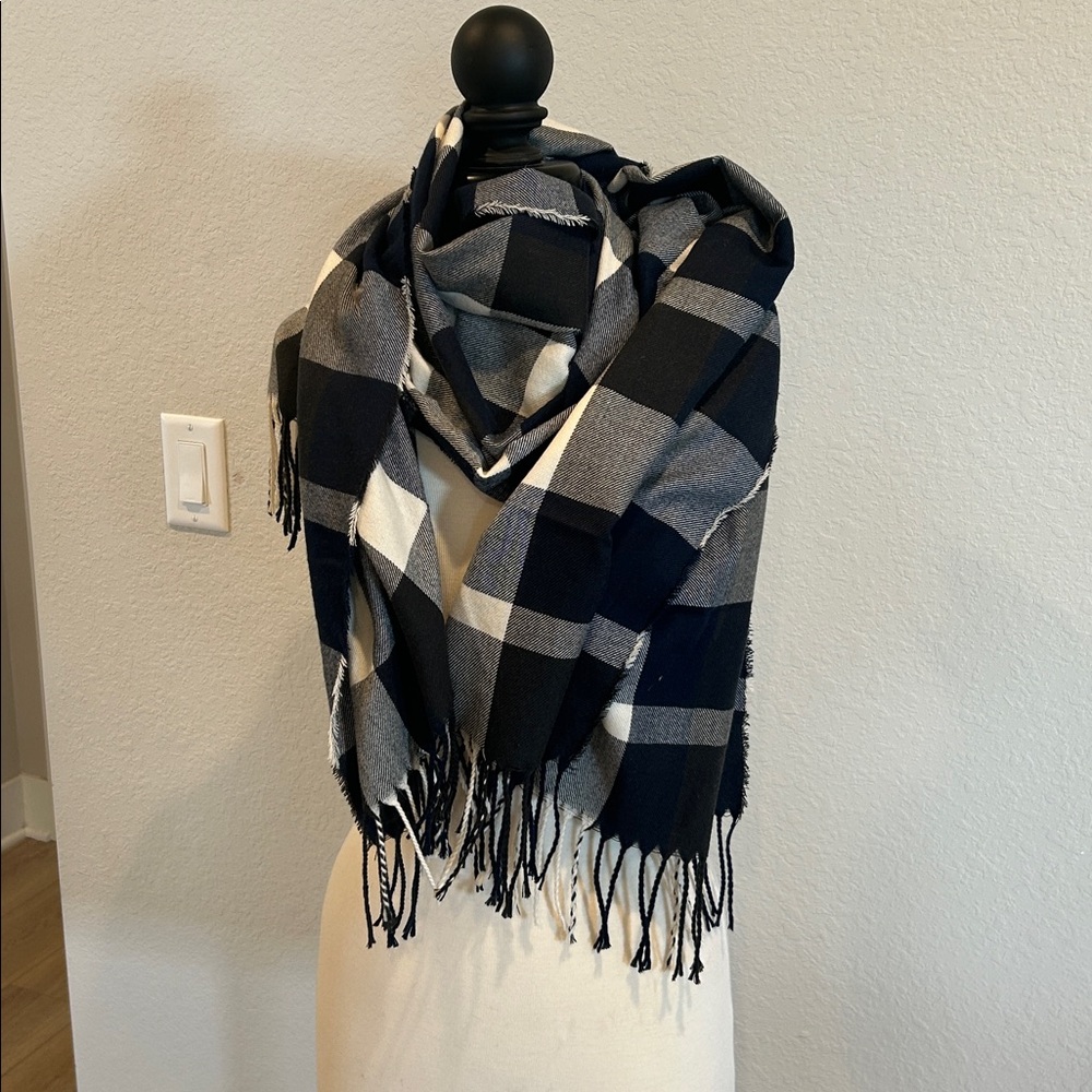 Large Plaid Scarf Wrap